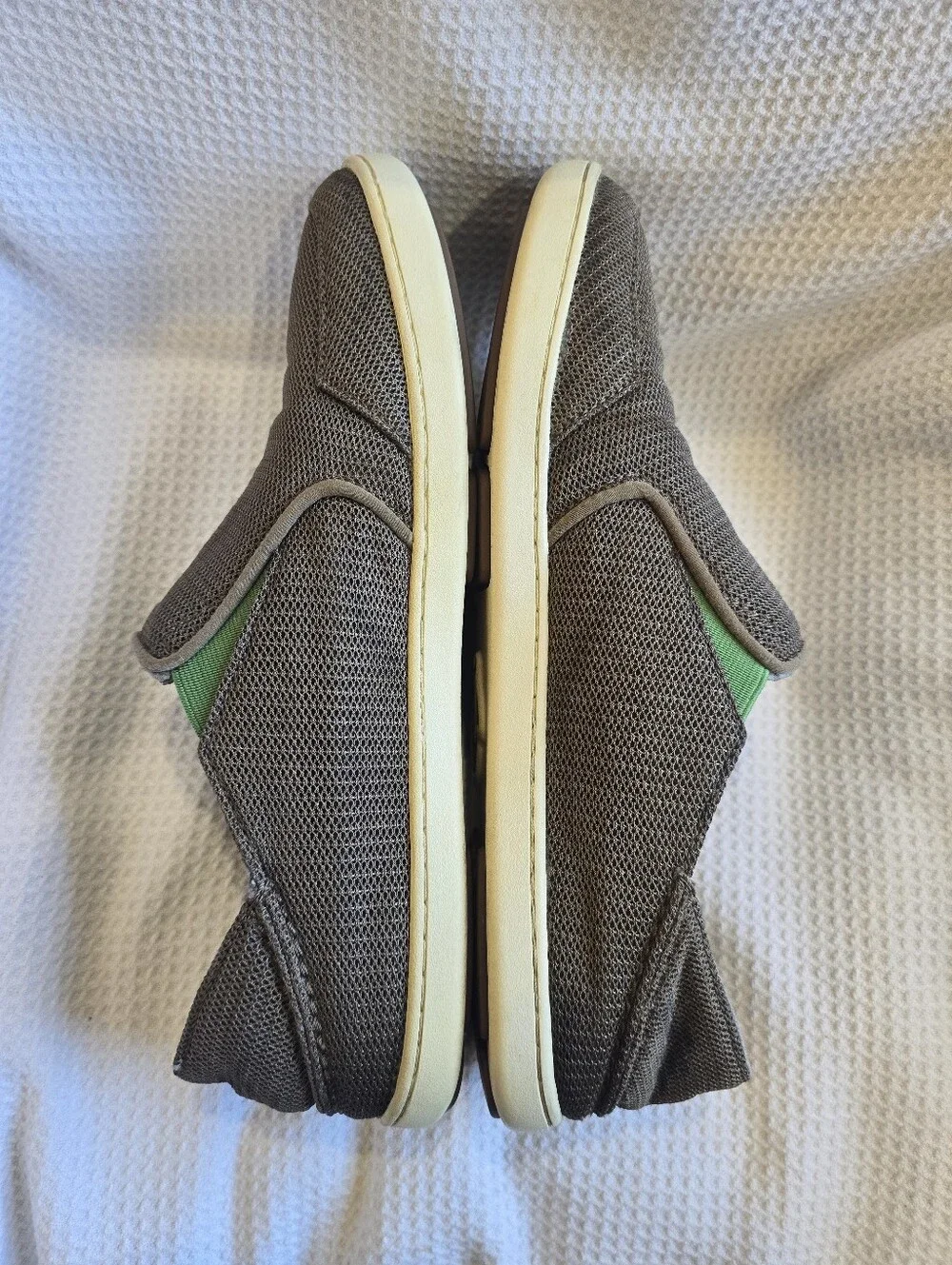 OluKai Nohea Mesh Men's Size 9 Sneakers Slip On Shoes Loafers Mustang